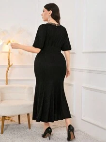 Modelyn 大码女式蕾丝拼布蝙蝠袖美人鱼下摆连衣裙，优雅晚会礼服长款晚礼服 - 黑色 - 查看 2