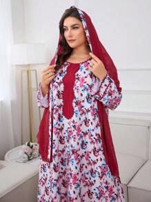 Al Najma Robe imprimée florale Plus avec bordure contrastée et foulard pour l'été