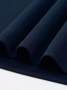 Manfinity Homme 男士夏季十字印花圓領短袖休閒T恤 - 藏蓝色 - 查看 5