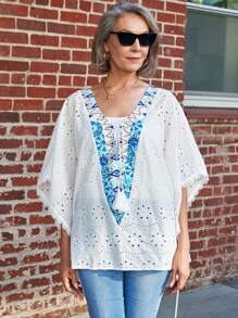 SHEIN LUNE Contrast Graphic Print Tie Front Eyelet Embroidery Top For Summer Vacation - White - View 6