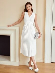 MOTF PREMIUM SOLID V-NECK TIE BACK PLEATED DRESS