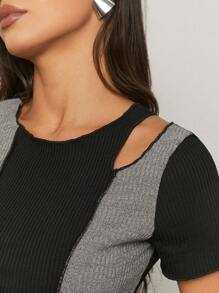 Denimoi Women's Colorblock Rib Knit Crop Tee & Maxi Skirt Set - Black and White - View 3
