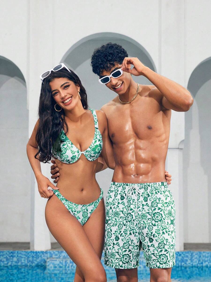 Surfspeed Men's Floral Print Drawstring Wide-Legged Beach Shorts For Vacation - Multicolor - View 1