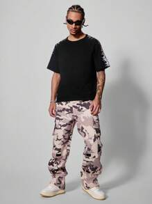 Manfinity Roghcode Men's Summer Thorn Print Round Neck Short Sleeve Knit Casual Top - Black - View 3