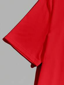 Manfinity Homme 万圣节红色 T 恤，印有爱心蜘蛛图案，休闲风格，情侣装 T 恤，适合作为送给男朋友的礼物