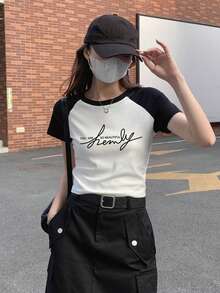 女士熊印花黑白拼色短款T恤 - 黑與白 - 查看 3