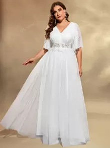 UNITHORSE Plus Size Women Elegant Romantic Lace Placement Floral Sheer Short Sleeve V Neck Embroidered White Mesh Wedding Dress ,Bride