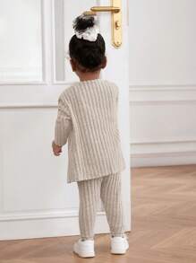 SHEIN Conjunto de 3 piezas para bebé niña con parte superior de punto gris casual sin mangas y chaqueta, pantalones - Albaricoque - Ver 2
