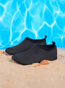 Boys' Soft, Comfortable, Breathable, Quick-Drying Swimming/Shoes For Indoor/Beach/Hotel Wear, Cartoon Printed, Stylish Shallow Creek Shoes, Spring/Summer - Black - View 3