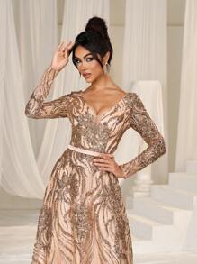 Faeriesty Plunging Neck Back Lace Up Formal Sequin Prom Dress