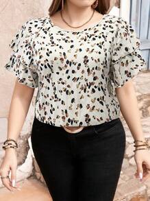 SHEIN LUNE Plus Allover Print Batwing Sleeve Blouse For Summer