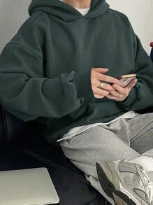 DAZY Men Solid Drop Shoulder Hoodie For Spring And Autumn