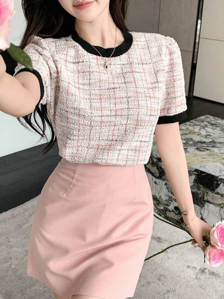 Plaid Contrast Trim Tee For Summer