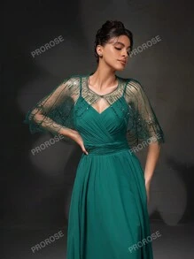 Nuovo arrivo Set Vestito da Festa con Vestito Senza Maniche a Mantella con Ricami in Pizzo Elegante