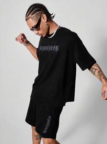 Manfinity Streetrush Conjunto de camiseta casual de manga corta con cuello redondo estampado de alas de verano para hombre y pantalones cortos con cintura con cordón