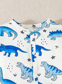 SHEIN 4قطع هدية مجموعة لطفل الذكر مكونة من بدلة سباحة بطباعة سمكة القرش بأكمام طويلة، بدلة سباحة بأكمام قصيرة، وبناطيل طويلة وبطانية ملف - متعدد الألوان - مشاهدة 4