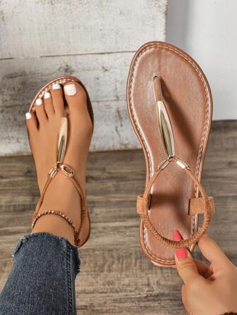 New Fashion Women Strap Slide Sandals, Stylish Casual Roman Style Slip-On Sandals In Black, Beige, Brown, Comfortable Flat Beach Sandals, Blogger Recommended Thick-Sole Sandals, Summer Beach Shoes, Elegant Buckle Low-Heel Round Toe Slides, Odor-Resistant Anti-Slip Fabric Beaded Decor Simple Outdoor Slippers, Versatile Flat Slip-On Women Sandals