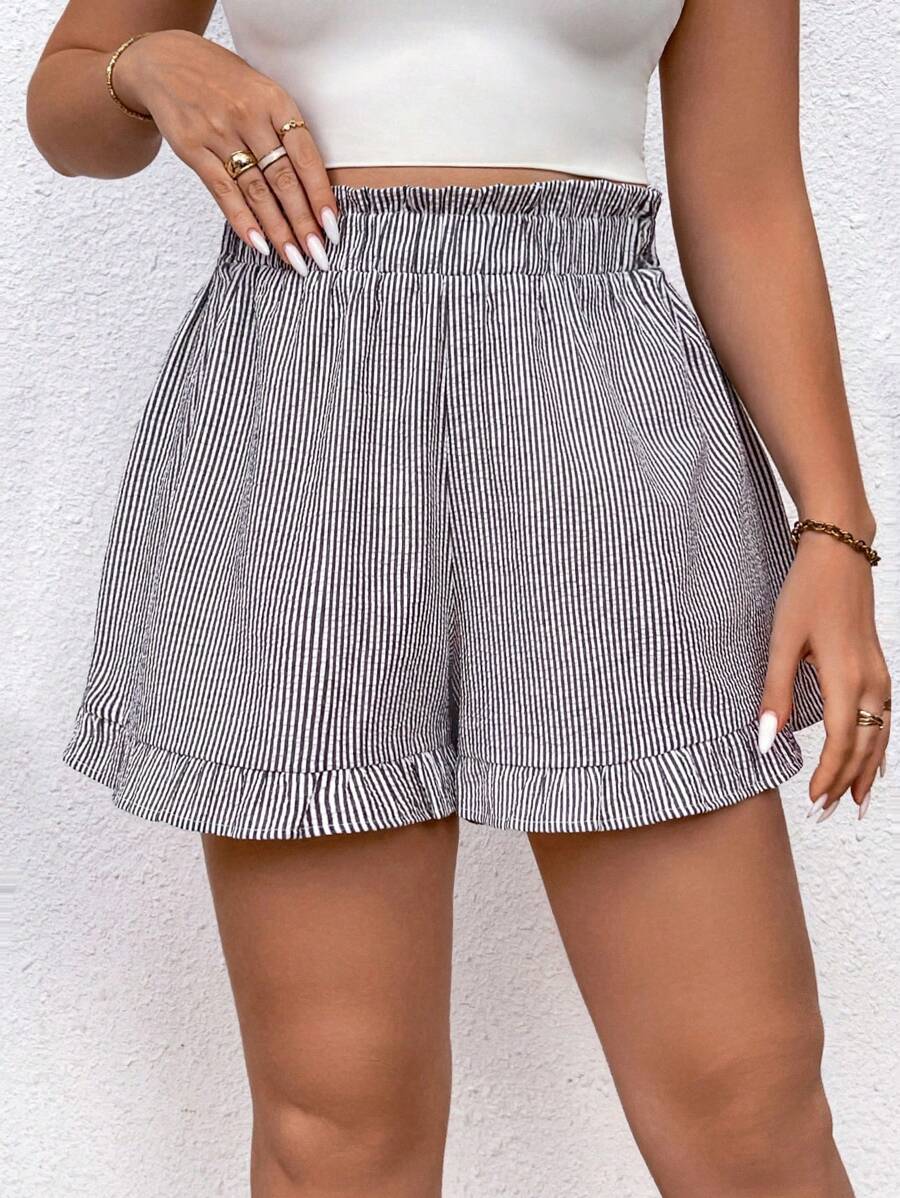 SHEIN LUNE Short taille élastiquée à rayures avec volant pour Femmes en taille Plus - Noir et Blanc - Voir 1