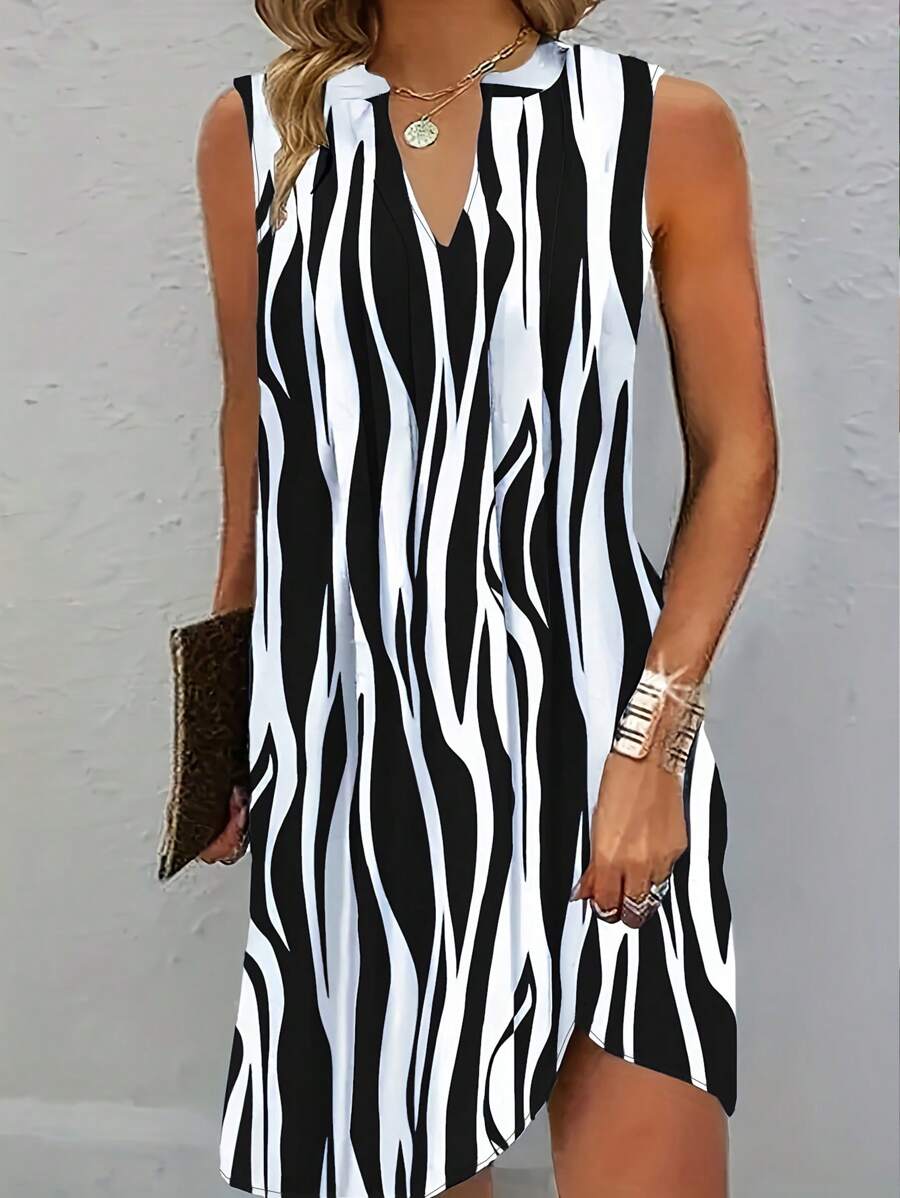 EMERY ROSE Women's Vacation Casual Sleeveless Dress With Random Prints And V-Neckline - Black - View 1