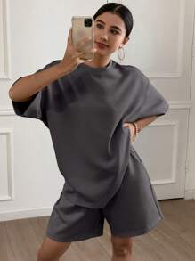 Livesso Simple Loose Solid Color Short Sleeve T-Shirt And Shorts Home Outfit Set Pajama - Grey - View 3