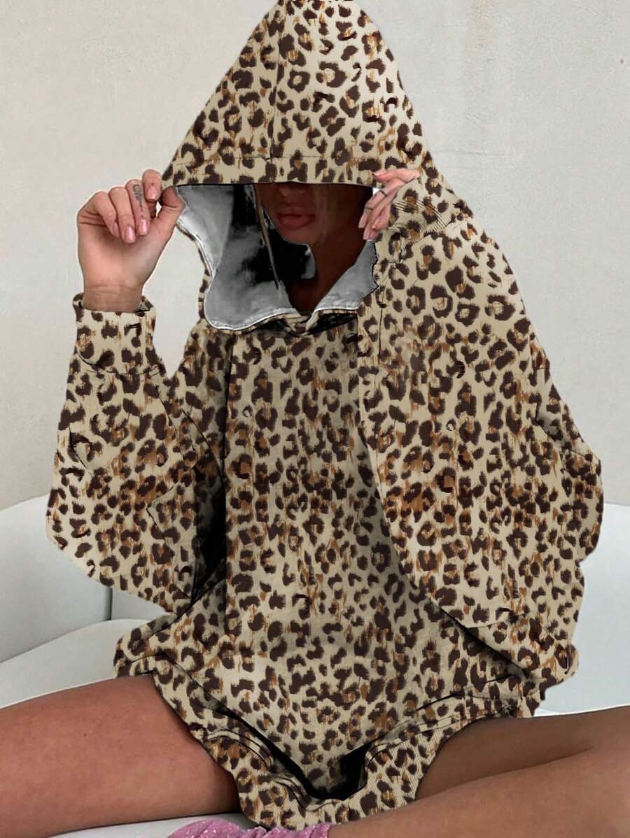 SHEIN EZwear 全印花豹紋連帽衫,適用於秋冬季節 - 白色 - 查看 1