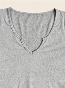 SHEIN Slayr 實心凹槽V領短袖上衣，適用於春夏