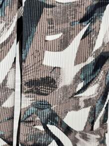 Chiquease Woven Toothpick Pleat Wide Leg Pants With Leaf Print