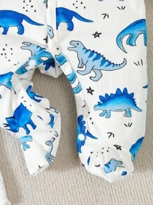 SHEIN 4قطع هدية مجموعة لطفل الذكر مكونة من بدلة سباحة بطباعة سمكة القرش بأكمام طويلة، بدلة سباحة بأكمام قصيرة، وبناطيل طويلة وبطانية ملف - متعدد الألوان - مشاهدة 5