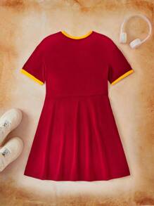HARRY POTTER X SHEIN Vestido Casual Vermelho de Manga Curta com Gola Contrastante com Letra e Estampa de Leão para Garotas Adolescentes