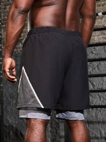 Gym Rark Pantalones cortos deportivos de talla grande para hombres con cintura con cordón y paneles de contraste, color negro - Negro - Ver 2