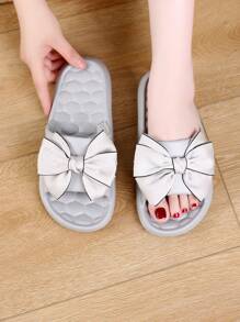 Sandal Selop Wanita Model Baru 2024 dengan Sol Datar Lembut, Sandal Selop Berhiaskan Pita untuk Musim Panas, Nyaman & Bernapas, Cocok untuk Pakaian Pantai - Grey - View 2
