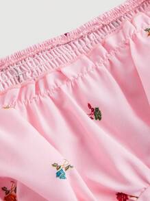 SHEIN MOD 杏色底小花印花泡泡袖連衣裙，荷葉邊細節，心形領口，收腰設計，中長款，大尺碼 - 粉色 - 查看 3