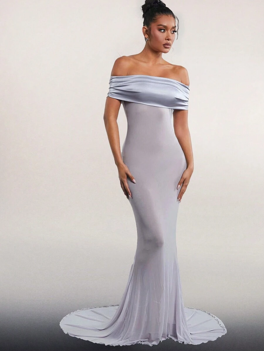 Hauture Ladies' Solid Color Simple Everyday Off-Shoulder Dress - Grey - View 1