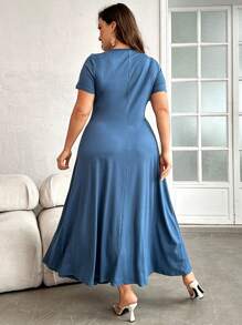 Modelyn 加大码纽扣领口压褶细节短袖连衣裙，适合海滩、派对、夏季、休闲、度假和约会的连衣裙 - 霧霾藍 - 查看 2
