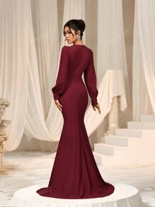 Faeriesty Elegant Cross-Over V-Neck Lantern Sleeve Mermaid Hem Dress - Sophisticated Timeless Design For Spring/Summer Weddings, Galas, Red Carpet Bridesmaid Dress