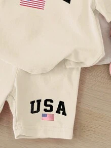 SHEIN Baby Girl Casual Minimalist Letter Printed Short Sleeve T-Shirt And Shorts Set, Suitable For Summer