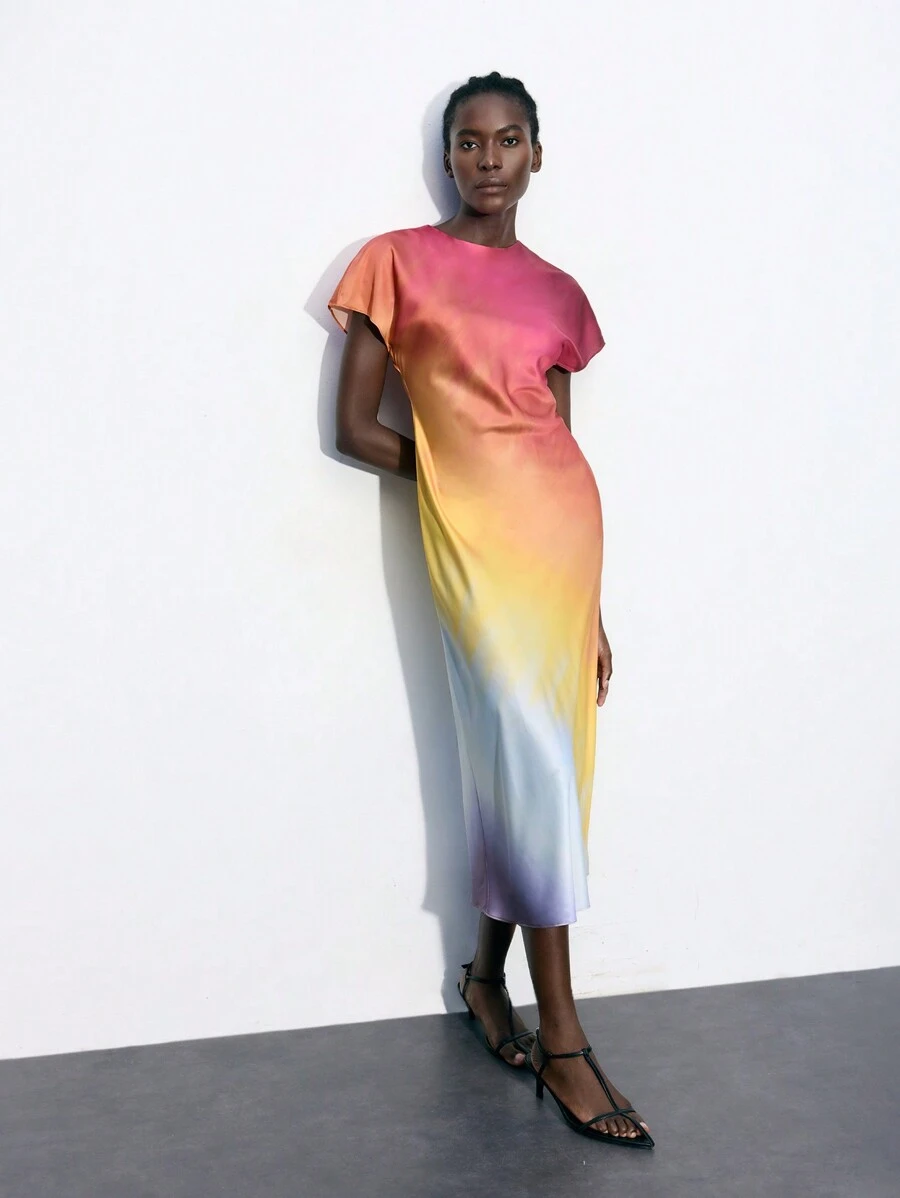 Maija Vestido corto de manga corta de uso diario casual con estampado de degradado de color liso, apropiado para el Día de la Independencia, la temporada de graduación, primavera, verano y principios de otoño