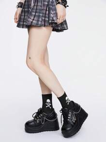ROMWE Grunge Punk 1對女士白色骷髏頭黑色中筒襪，全季節款式 - 黑色 - 查看 2