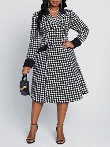 SHEIN Lady Vestido clásico de talla grande con impresión a cuadros en blanco y negro, cuello vuelto, abotonado en la cintura y línea A, para las cuatro estaciones - Blanco y Negro - Ver 6