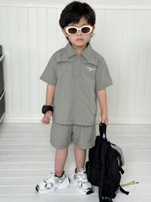 2入組男孩韓風休閒短袖 Polo 衫和短褲套裝，適用於戶外活動、旅遊、春、夏季，開學季節 - 灰色 - 查看 1