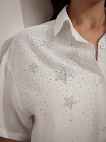 Aveloria Modichic 鬆身法式風格星星和鑽石印花短袖休閒衫 - 白色 - 查看 2