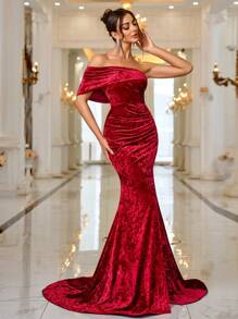 天鹅绒不对称领口美人鱼舞会礼服（带拖尾），春夏 - 酒紅色 - 查看 5