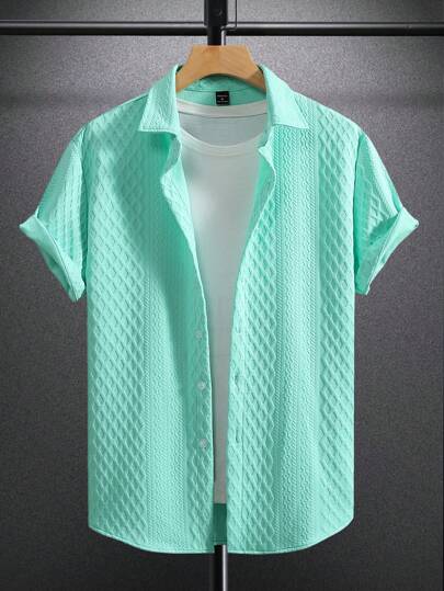 Manfinity Homme Men Solid Button Up Short Sleeve Shirt