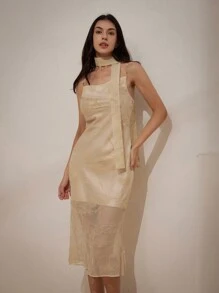 Chiquease Chiếc váy lãng mạn thanh lịch và tinh tế với đường viền cổ áo, dây thắt lưng, viền đuôi cá, vải Jacquard có họa tiết và dây chuyền đính cườm; Váy không tay mùa hè trong suốt và mát mẻ. - Màu be - Xem 7