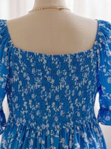Soleia Robe d'été décontractée en grande taille pour femmes, avec col en V, manches bouffantes, empiècement en dentelle, taille marquée, jupe plissée et imprimé floral