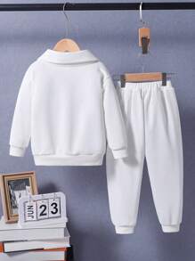 SHEIN 2 cái/bộ Áo nỉ cổ cao in chữ thông thường và quần dài dành cho bé trai trẻ, thích hợp mặc hàng ngày và đi học, mùa thu/đông - trắng - Xem 2