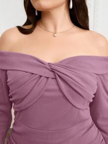 Modelyn Plus Off Shoulder Twist Front Ruched Mermaid Hem Dress - Dusty Pink - View 3