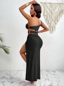 BamGleam Women'S Solid One Shoulder Cut Out Waist Hollow Out Metal Decorated Twist Front Split Bodycon Dress Maxi Women Outfit - Black - View 2