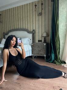 SHEIN Unity Vestido de suéter de corte ceñido largo con cuello halter sin espalda y corbata sólida - Negro - Ver 5