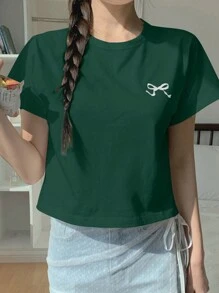 DAZY Áo thun nữ tay ngắn cổ tròn thêu nơ - màu xanh lá - Xem 4